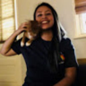 Meet your Posher, Dania